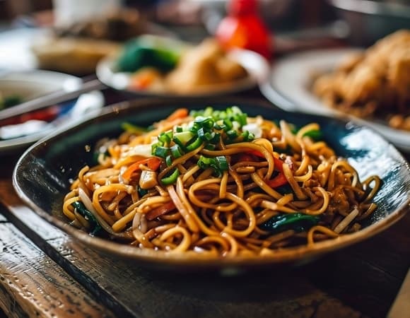 Китайская кухня: пять популярных рецептов лапши