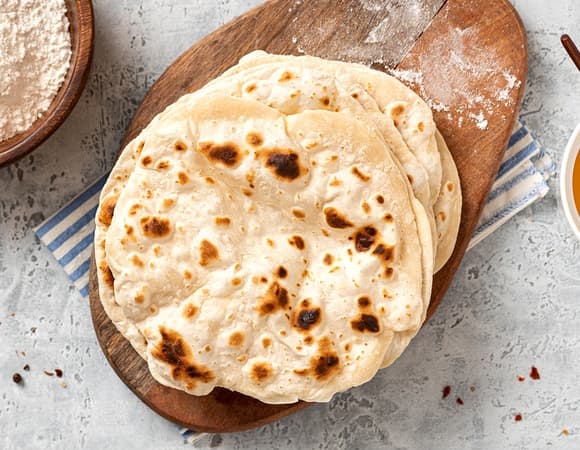 10 рецептов вкусных домашних лепешек: готовим в духовке и на сковороде