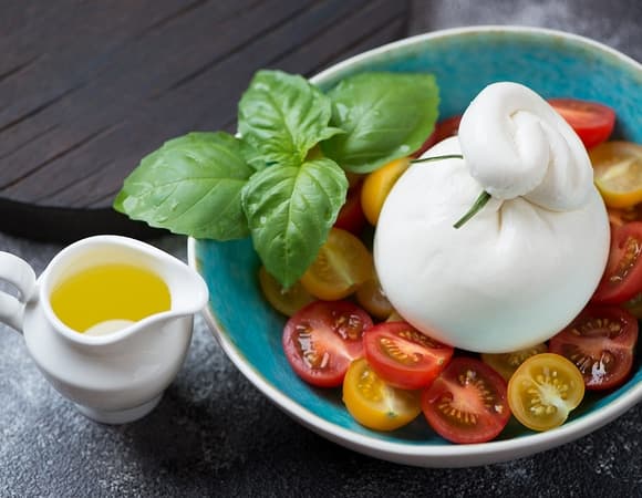 Лучшие сыры не за горами: российские конкуренты иностранных продуктов