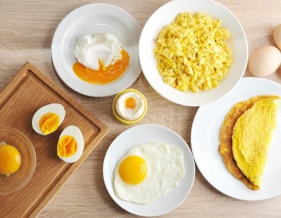 Как готовить яйца, чтобы они оставались максимально полезными?