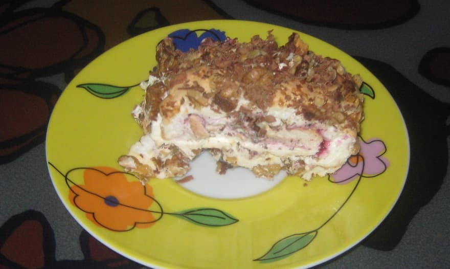 Меренговый рулет 