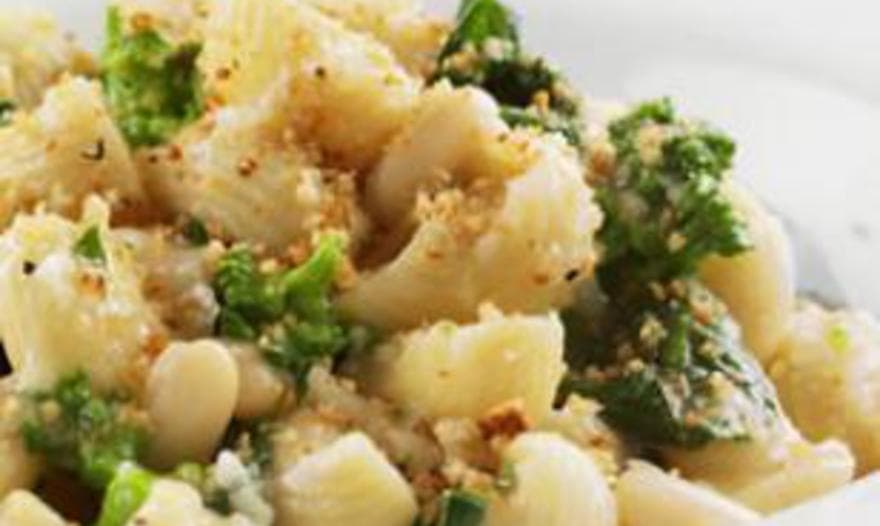 Белая фасоль с сыром и макаронами
