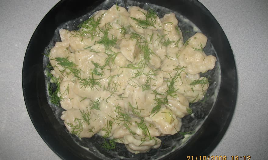 Вареники с картофелем, беконом и укропом 