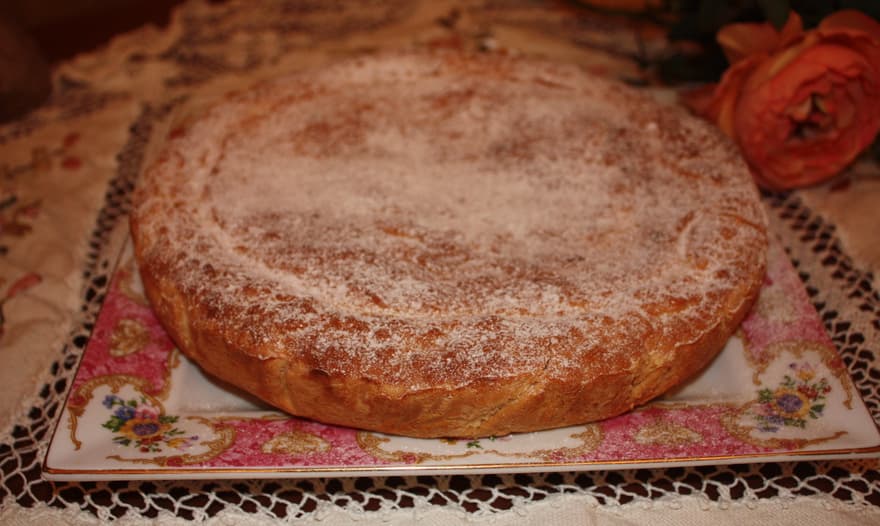 Лимонник, закрытый пирог