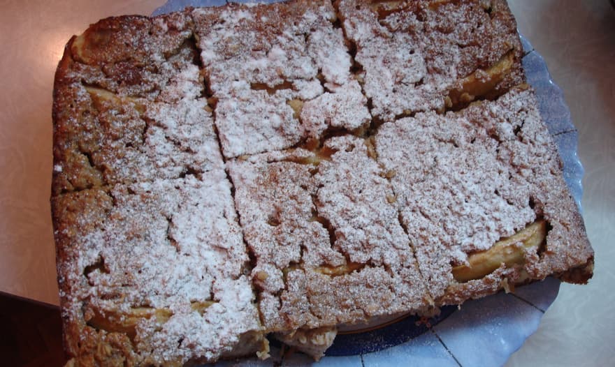 Овсяная запеканка с яблоками