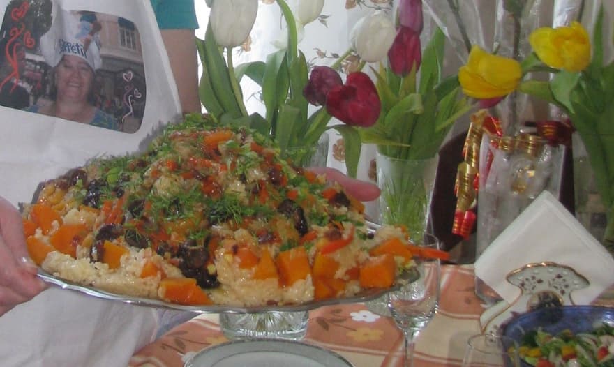 Плов с тыквой, черносливом и изюмом