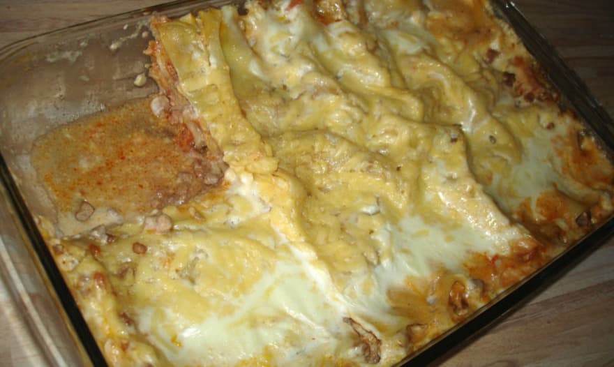 Лазанья с соусом бешамель  