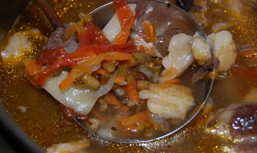 Шурпа узбекская с бараниной и машем.