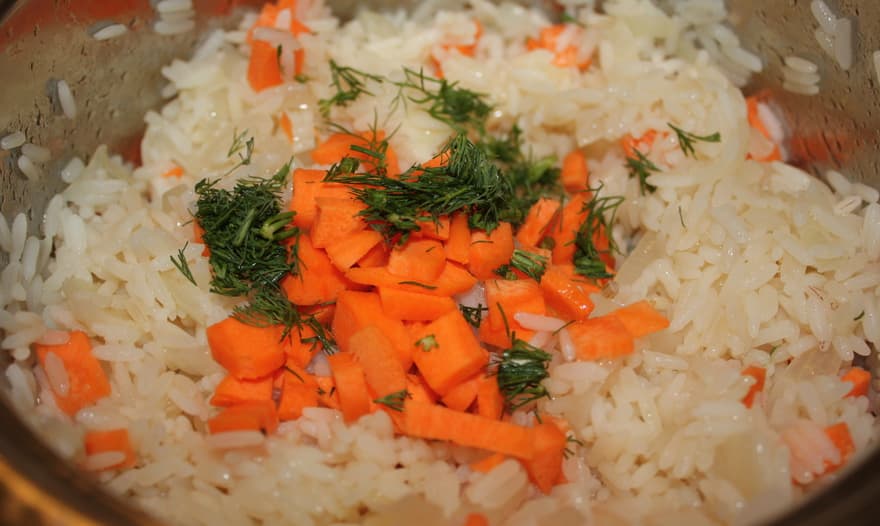 Рыба, тушеная с овощами