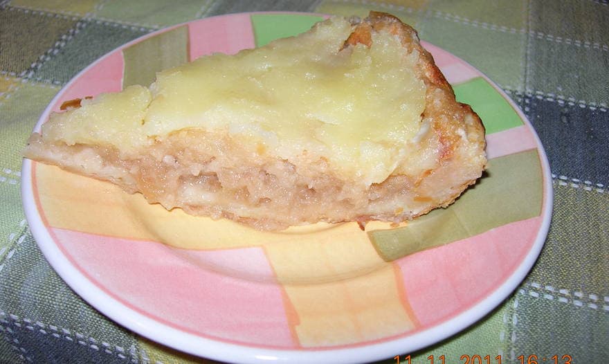 Пирог с яблочным суфле и кремом"Шибуст"