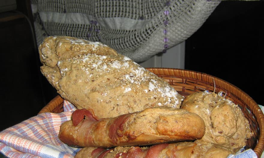 РЖАНОЙ  ДОМАШНИЙ  ХЛЕБУШЕК