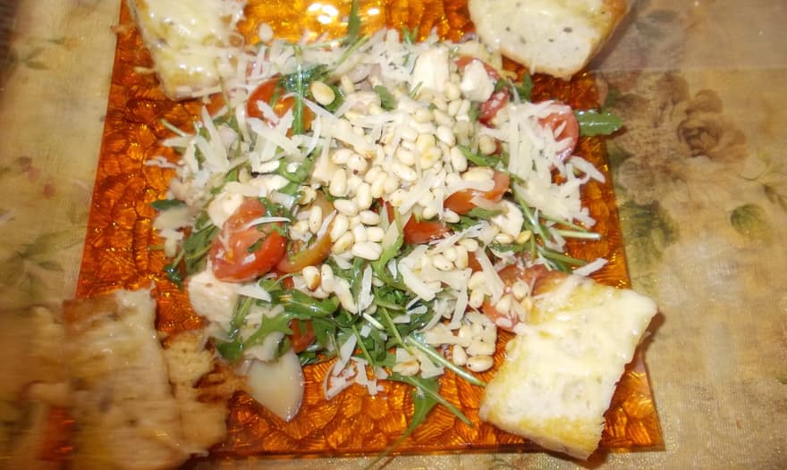 Салатик с руколой