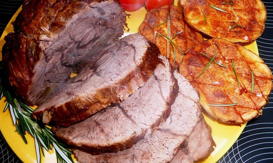 Запеченный картофель с розмарином