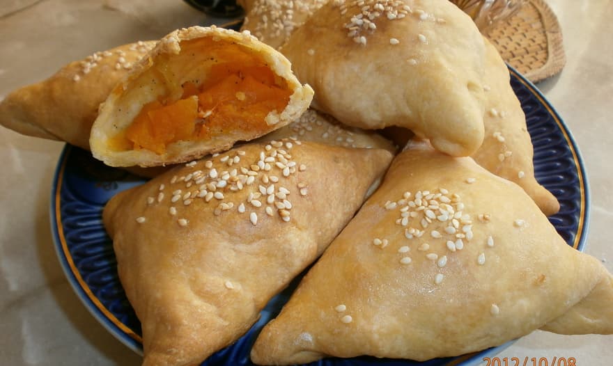 Самса с тыквой
