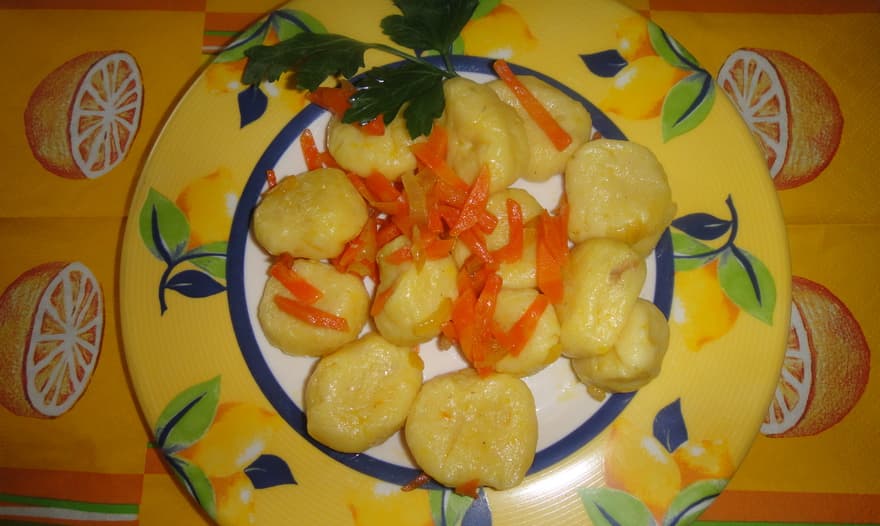 Ньокки картофельные с начинкой (клецки)