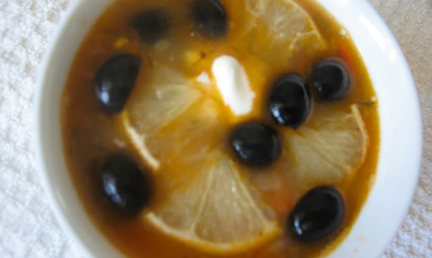 Рыбная солянка