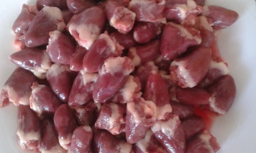Куриные сердечки фаршированные