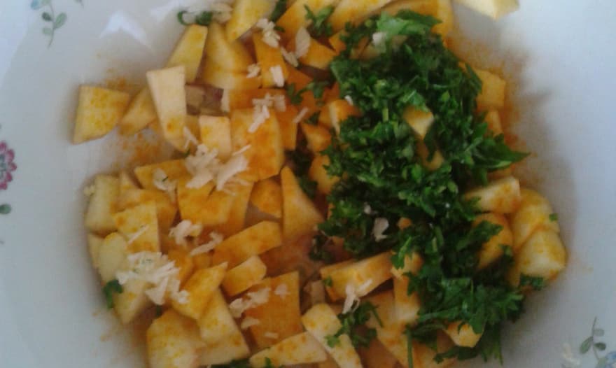 Куриные сердечки фаршированные