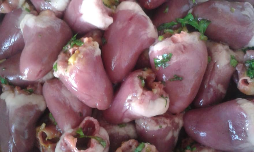 Куриные сердечки фаршированные