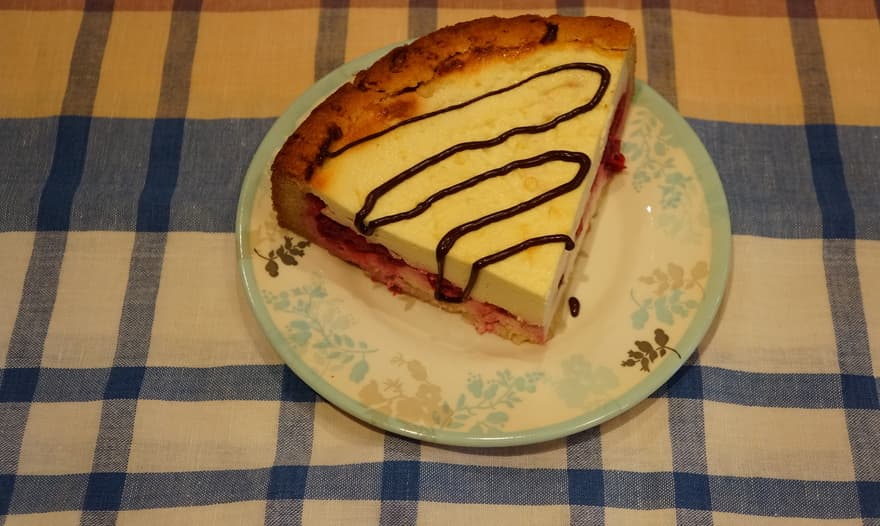 Чизкейк с вишней