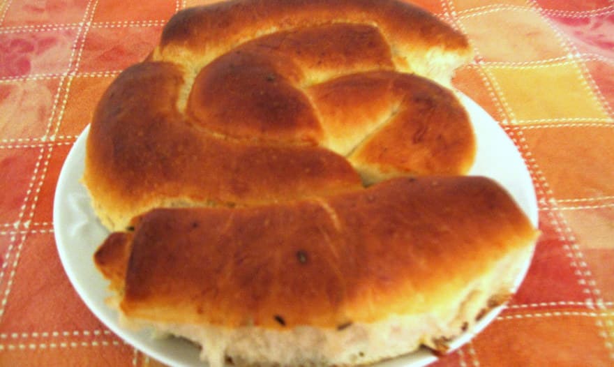 Хлеб с пармезаном и итальянскими травами 