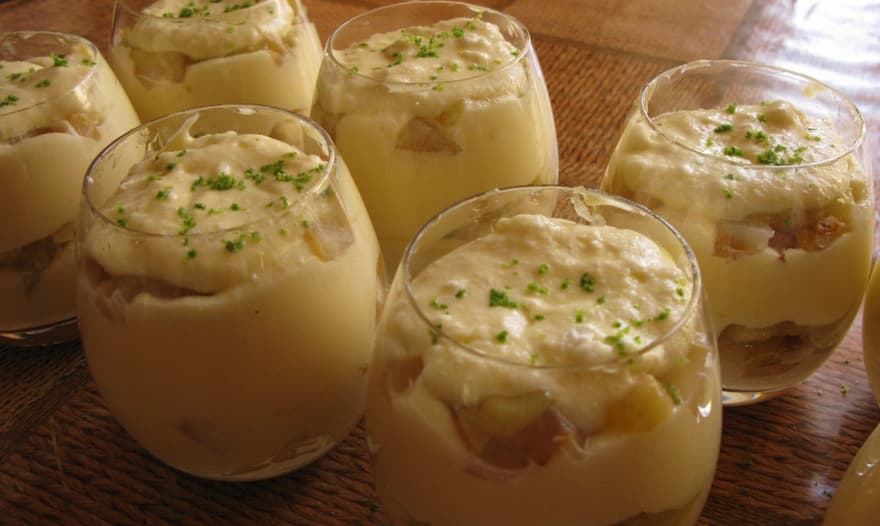 Тирамису с грушей и лаймовым курдом