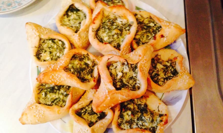 Пирожки с сыром и зеленью "Лодочки" 