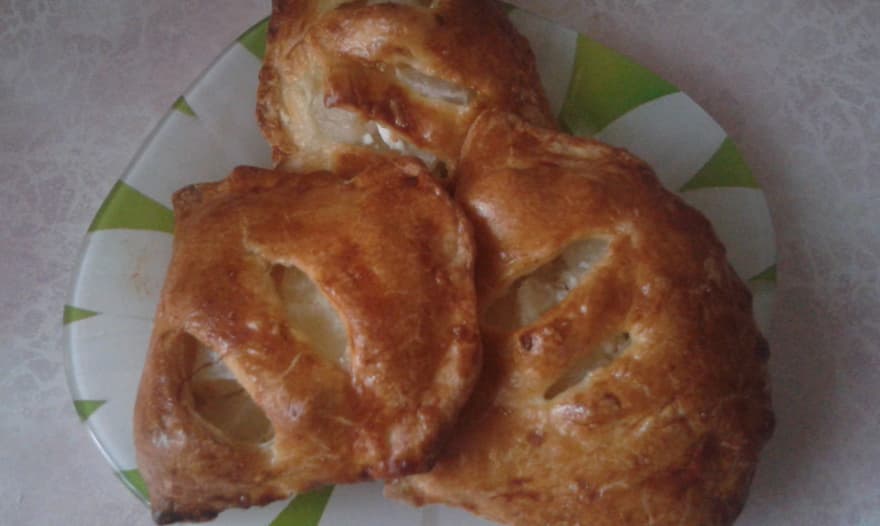 Слойки с дыней и сыром для Виктории (Победа)
