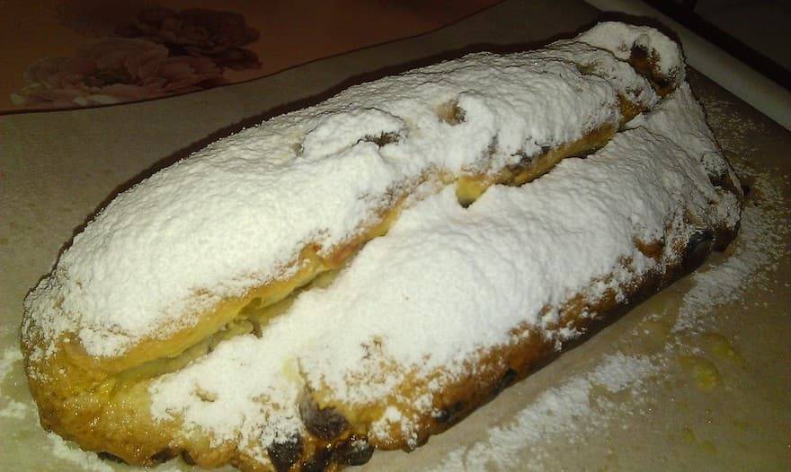 Творожный штоллен (Quark Stollen)