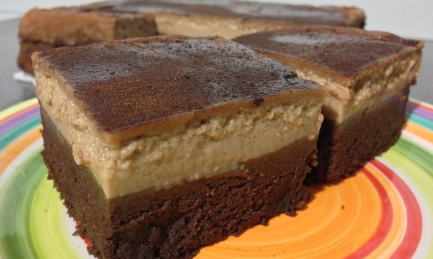 Волшебный шоколадный пирог (Chocolate Magic Custard Cake)