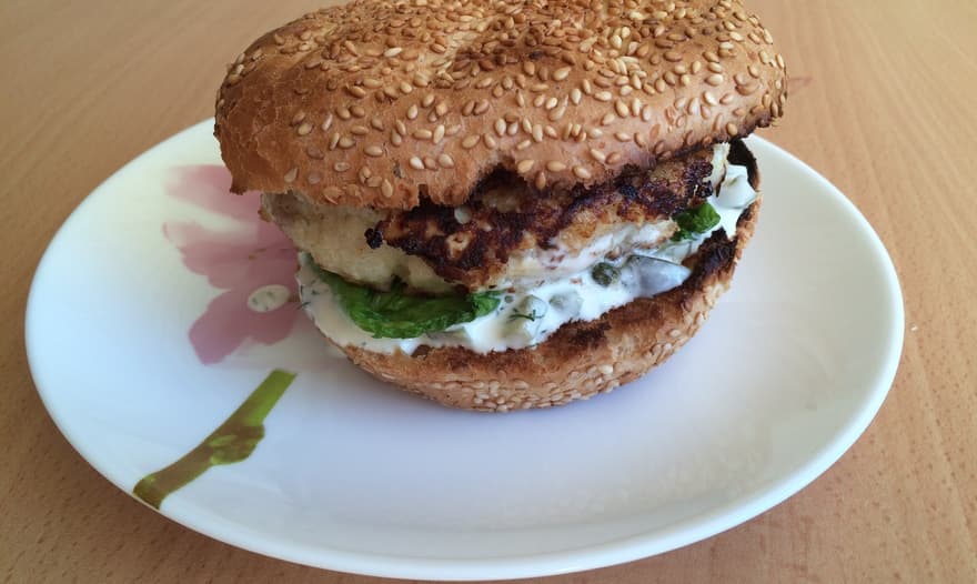 Рыбный бургер (Fish burger)