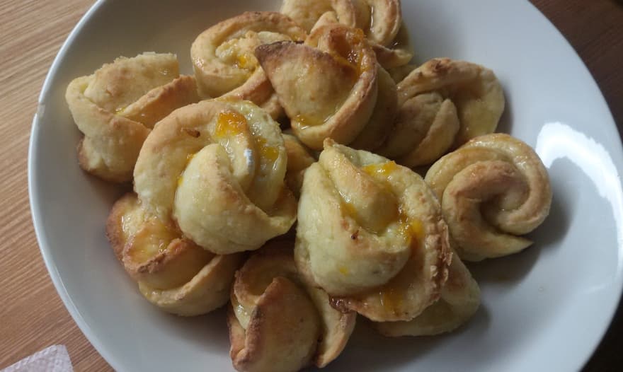 Творожные розы