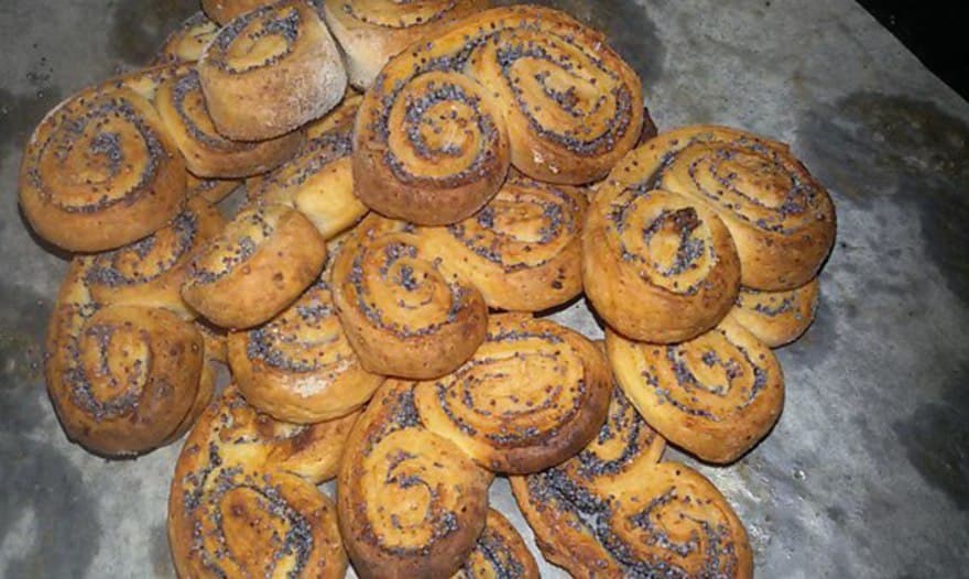 Творожные ушки с маком