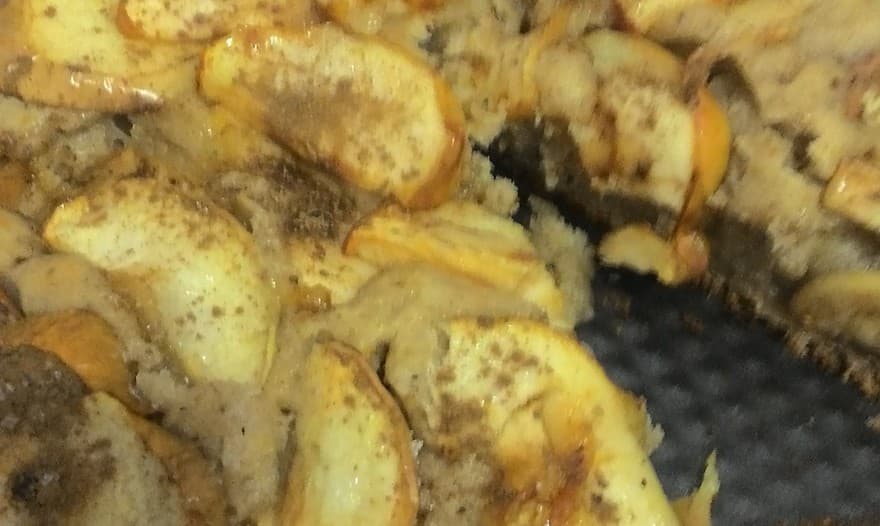 Пряный яблочный пирог