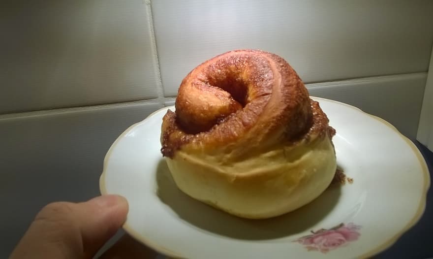 Булочки с карамелью