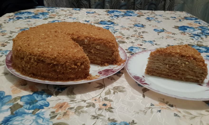 Торт медовик