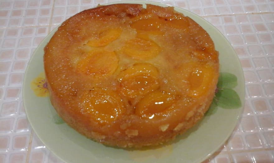 Абрикосовый пирог (Upside-Down Apricot Cake)