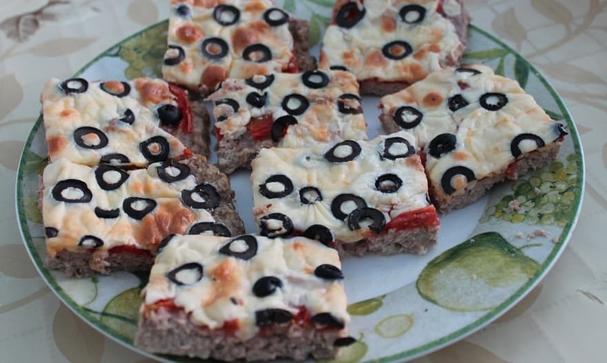 Мясная "пицца" (Carne a Pizzetta)