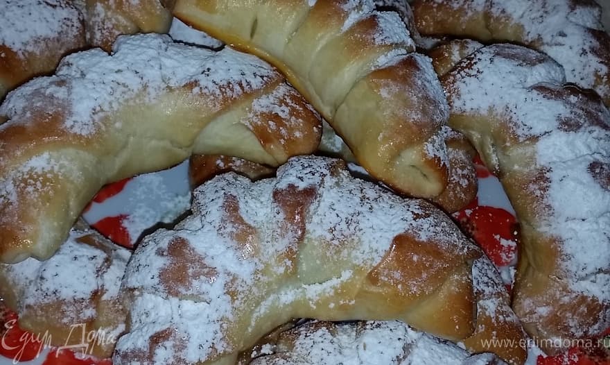 Молочные рогалики