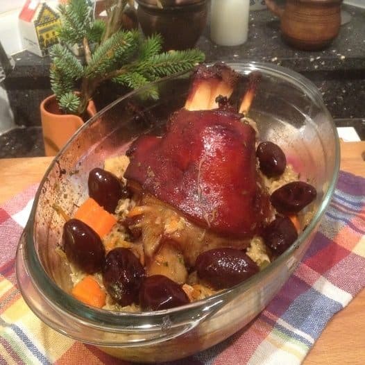 Слива, маринованная к мясу