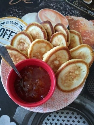 Пышные оладушки на кефире