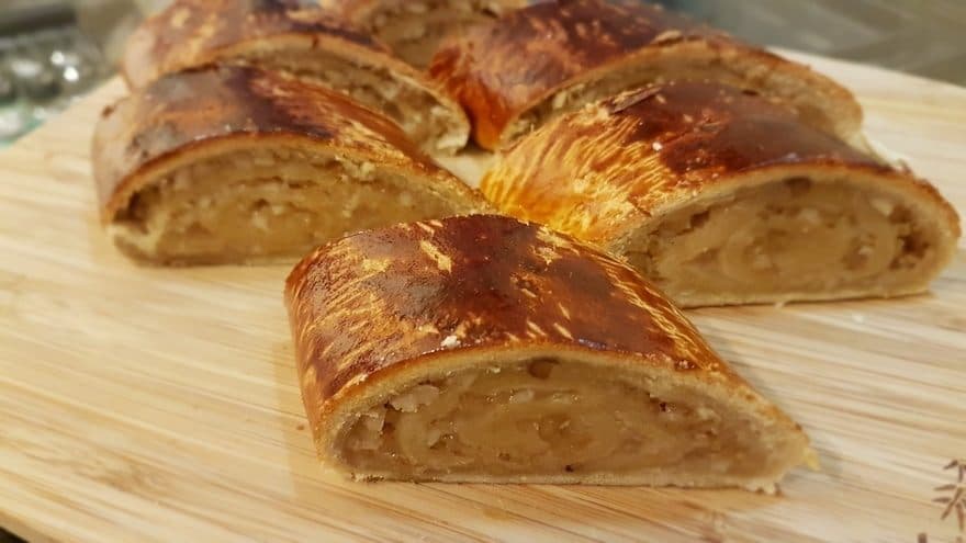 Венгерский ореховый рулет