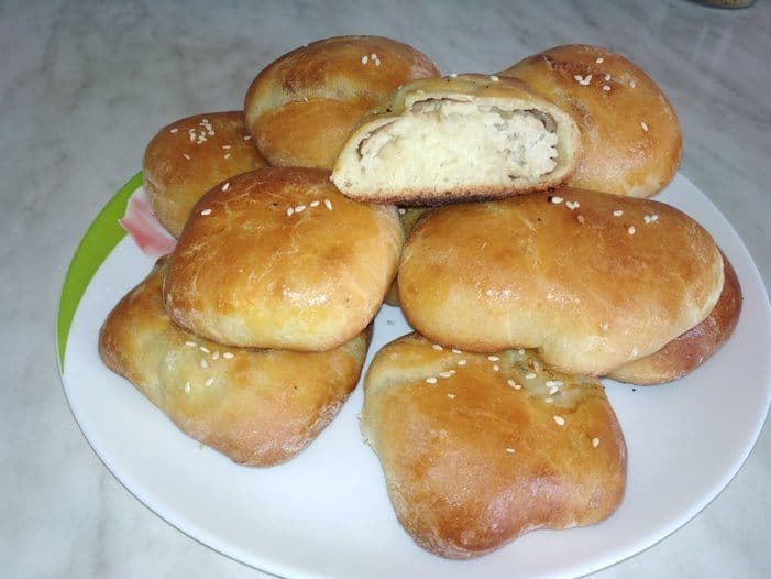 Духовые пирожки с мясом 