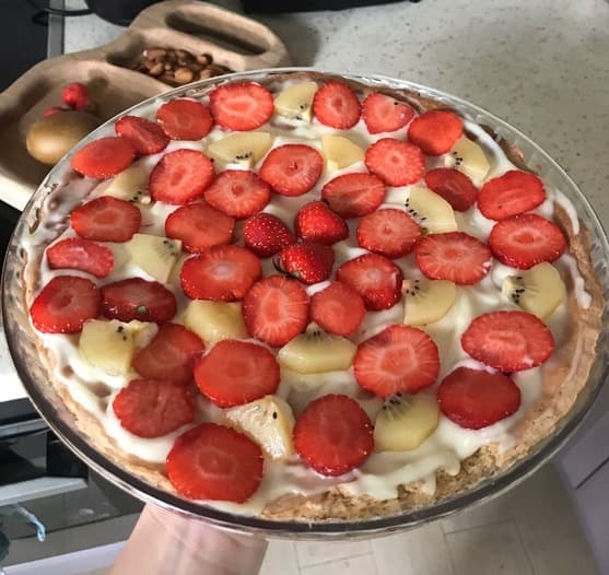 Миндальный торт с клубникой 
