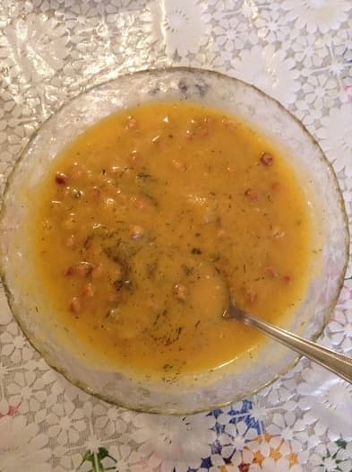 Суп из тыквы с имбирем, кокосом и нутом