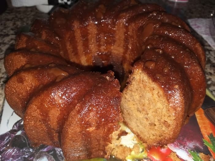 Пышный кекс на вареной сгущенке