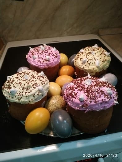 Творожный бездрожжевой кулич