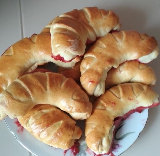 Молочные рогалики