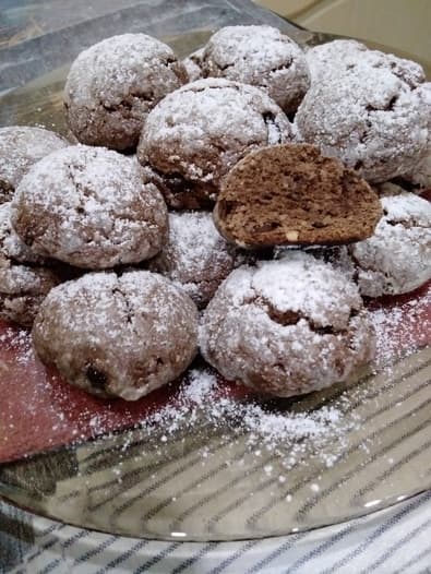 Мраморное печенье с фундуком и шоколадом